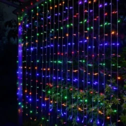 B&M 21 Solar Powered LED Curtain 180cm - 266 Multicolour Lights